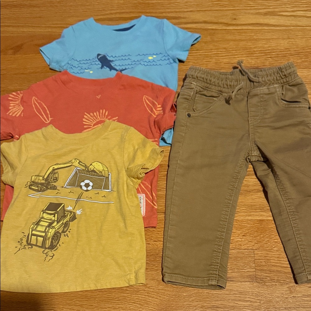 Cat & Jack 18 Month Cloths